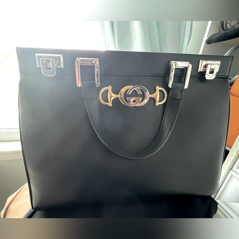 Gucci Leather Zumi